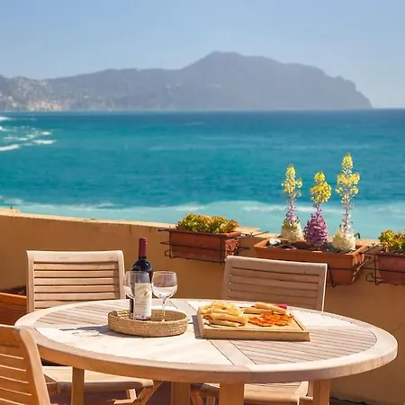 Apartmán Il Castello: Sunny In Front Of The Sea *